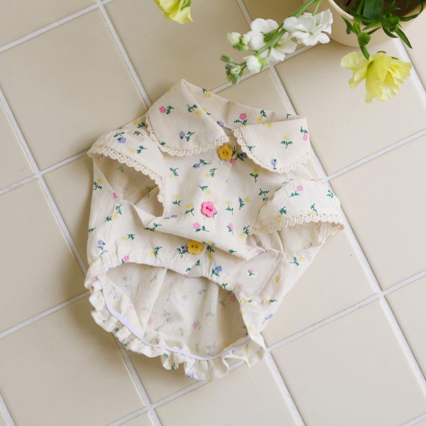 Springtime Blossoms: Adorable Floral Pet Dress for Stylish Pups