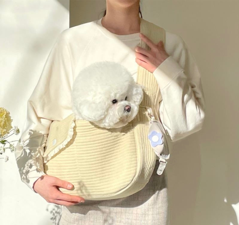 Portable crossbody bag /Comfy Companion Carrier for Cats and Dogs On theGo