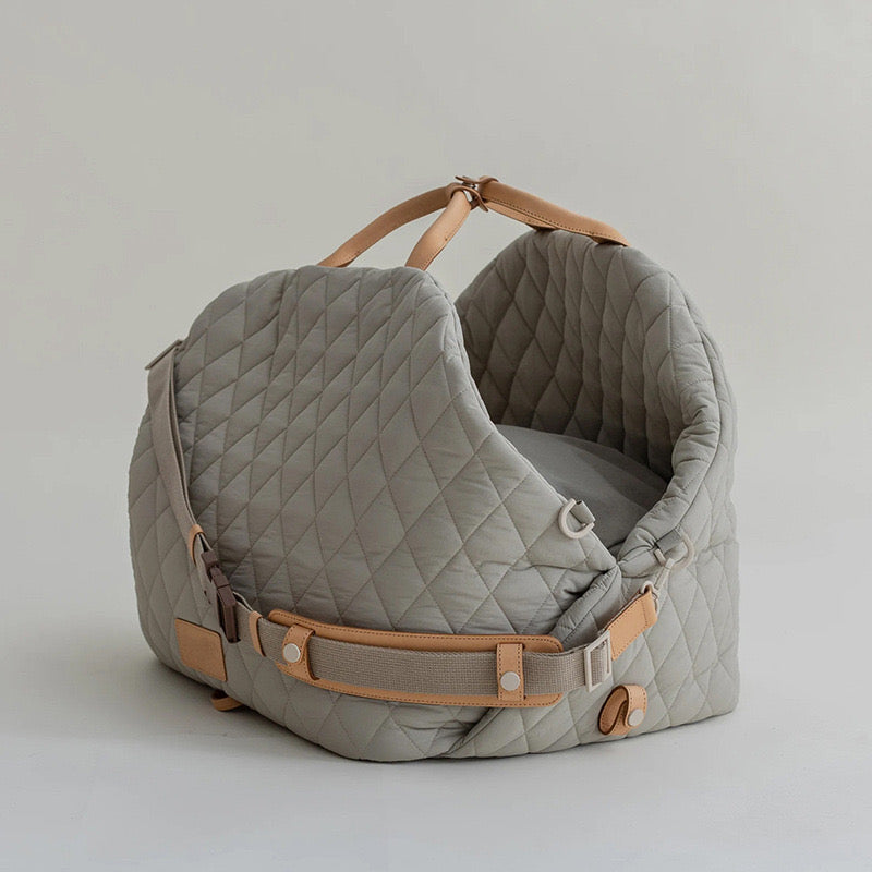Travel Buddy: Deluxe Portable Dog & Cat Car Safety Seat